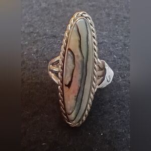 Vintage Native American Abalone Oval Ring